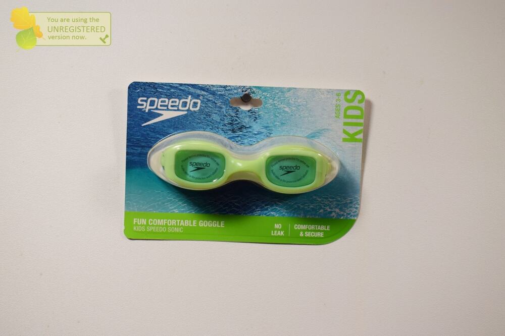 Speedo Kids' Sonic Pale Clover Swim Goggle Green Ages 3-6